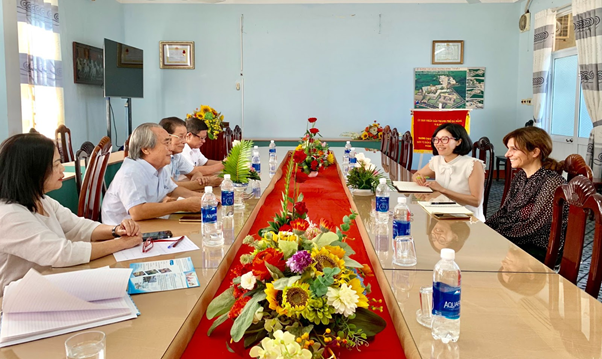 Phòng GDĐT Đông Anh đã có buổi tiếp đón, gặp gỡ và làm việc với bà Katrin Brehmer, Viện Goethe Hà Nội